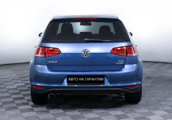 Подержанный автомобиль Volkswagen Golf Hatchback 2013 года (6 фото)