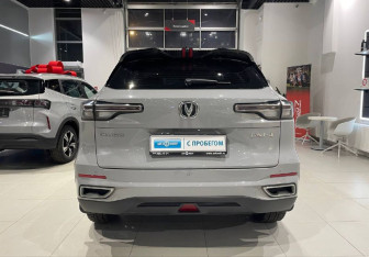 Подержанный автомобиль Changan CS55PLUS 2024 года (5 фото)