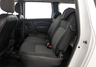 Подержанный автомобиль LADA (ВАЗ) Largus Wagon 2021 года (18 фото)