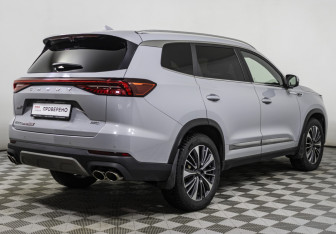 Подержанный автомобиль Chery Tiggo 8 Pro Max 2023 года (5 фото)