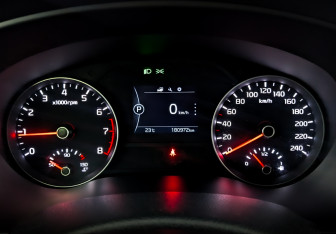 Подержанный автомобиль Kia Sportage 2018 года (13 фото)