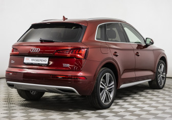 Подержанный автомобиль Audi Q5 2018 года (5 фото)