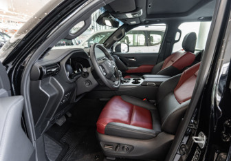 Новый Toyota Land Cruiser Suv 2025 (6 фото)