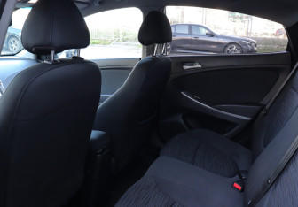 Подержанный автомобиль Hyundai Solaris Sedan 2016 года (10 фото)