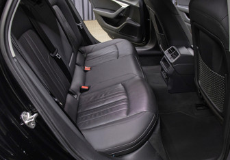 Подержанный автомобиль Audi A6 Sedan 2020 года (12 фото)