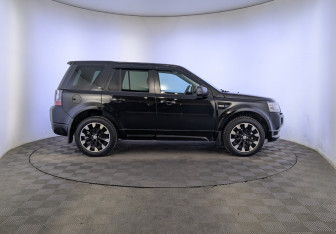 Подержанный автомобиль Land Rover Freelander 2013 года (4 фото)