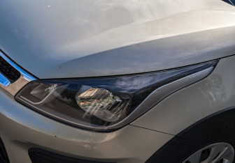 Подержанный автомобиль Kia Rio Hatchback 2020 года (16 фото)