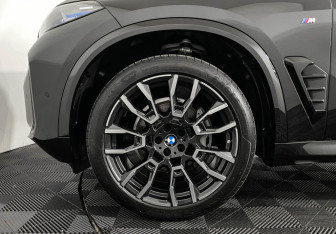 Новый BMW X5 2025 (7 фото)