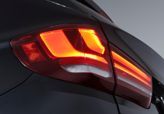 Подержанный автомобиль BMW X5 2014 года (22 фото)