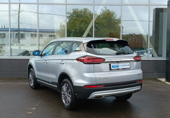 Подержанный автомобиль Geely Atlas Pro 2023 года (7 фото)