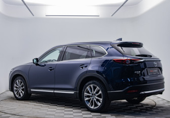 Подержанный автомобиль Mazda CX-9 2019 года (3 фото)