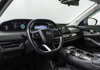 Подержанный автомобиль Changan UNI-K 2022 года (10 фото)