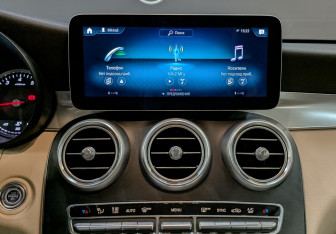 Подержанный автомобиль Mercedes-Benz GLC Coupe 2021 года (17 фото)