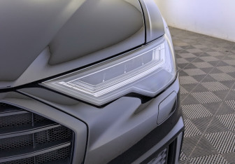 Подержанный автомобиль Audi A6 Sedan 2019 года (13 фото)