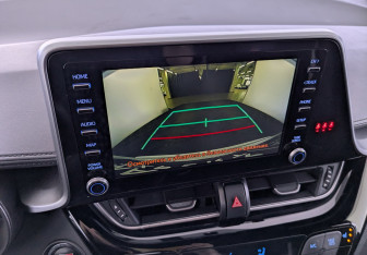 Подержанный автомобиль Toyota C-HR 2021 года (29 фото)