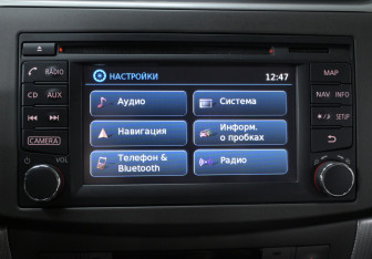 Подержанный автомобиль Nissan Sentra Sedan 2015 года (21 фото)