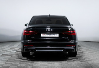 Подержанный автомобиль Audi A6 Sedan 2018 года (6 фото)