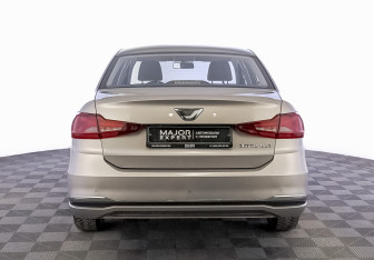 Подержанный автомобиль Jetta VA3 2022 года (6 фото)