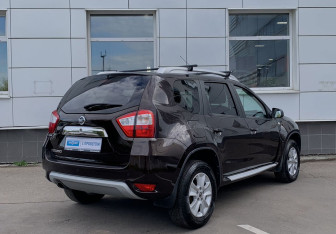 Подержанный автомобиль Nissan Terrano 2020 года (5 фото)