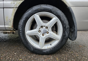 Подержанный автомобиль Mercedes-Benz Viano 2008 года (16 фото)