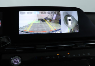 Подержанный автомобиль Omoda C5 2023 года (18 фото)