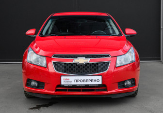 Подержанный автомобиль Chevrolet Cruze Sedan 2012 года (2 фото)