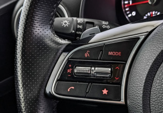 Подержанный автомобиль Kia Cerato Sedan 2022 года (27 фото)