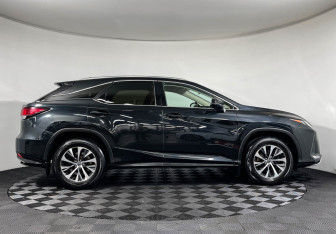 Подержанный автомобиль Lexus RX 2020 года (4 фото)