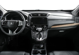 Подержанный автомобиль Honda CR-V 2017 года (8 фото)