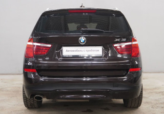 Подержанный автомобиль BMW X3 2016 года (6 фото)