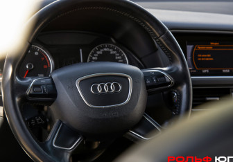 Подержанный автомобиль Audi Q5 2014 года (11 фото)