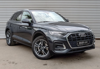 Подержанный автомобиль Audi Q5 2021 года (3 фото)