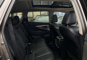 Подержанный автомобиль Nissan Murano Suv 2020 года (27 фото)
