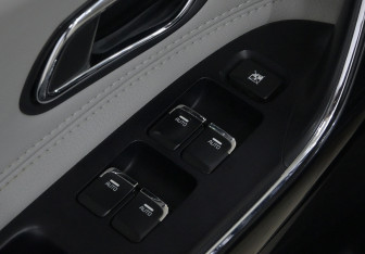 Подержанный автомобиль Kia Ceed Hatchback 2018 года (13 фото)