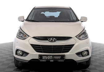 Подержанный автомобиль Hyundai ix35 2014 года (2 фото)