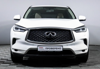 Подержанный автомобиль Infiniti QX50 2019 года (2 фото)