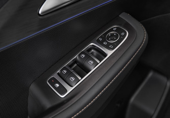 Новый Omoda C5 2024 (8 фото)