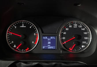 Подержанный автомобиль УАЗ Patriot 2021 года (11 фото)