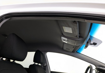 Подержанный автомобиль Kia Ceed Hatchback 2016 года (22 фото)