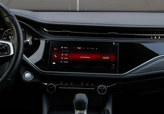 Подержанный автомобиль Omoda S5 2024 года (12 фото)