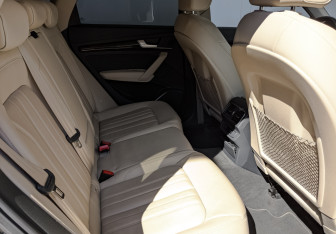 Подержанный автомобиль Audi Q5 2017 года (18 фото)