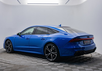 Подержанный автомобиль Audi A7 2019 года (3 фото)