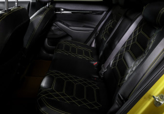 Подержанный автомобиль Kia Seltos 2021 года (10 фото)