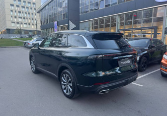 Подержанный автомобиль Chery Tiggo 9 2024 года (6 фото)