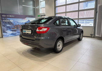 Подержанный автомобиль LADA (ВАЗ) Granta Hatchback 2019 года (4 фото)