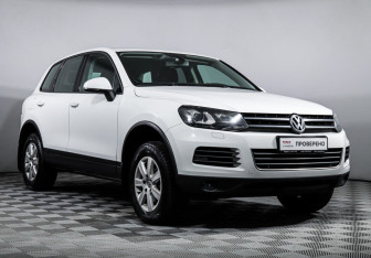 Подержанный автомобиль Volkswagen Touareg 2013 года (3 фото)