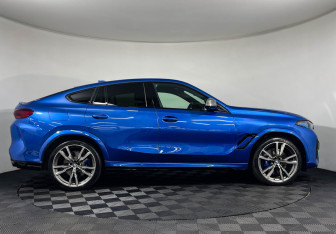 Подержанный автомобиль BMW X6 2019 года (6 фото)
