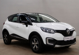 Подержанный автомобиль Renault Kaptur 2017 года (3 фото)