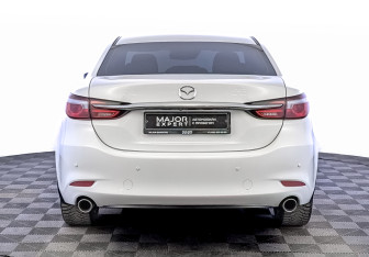 Подержанный автомобиль Mazda 6 Sedan 2023 года (6 фото)