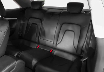Подержанный автомобиль Audi A5 Coupe 2012 года (10 фото)